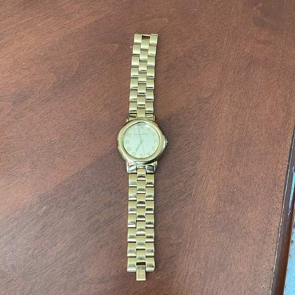 Gold Marc by Marc Jacobs watch - Picture 3 of 5